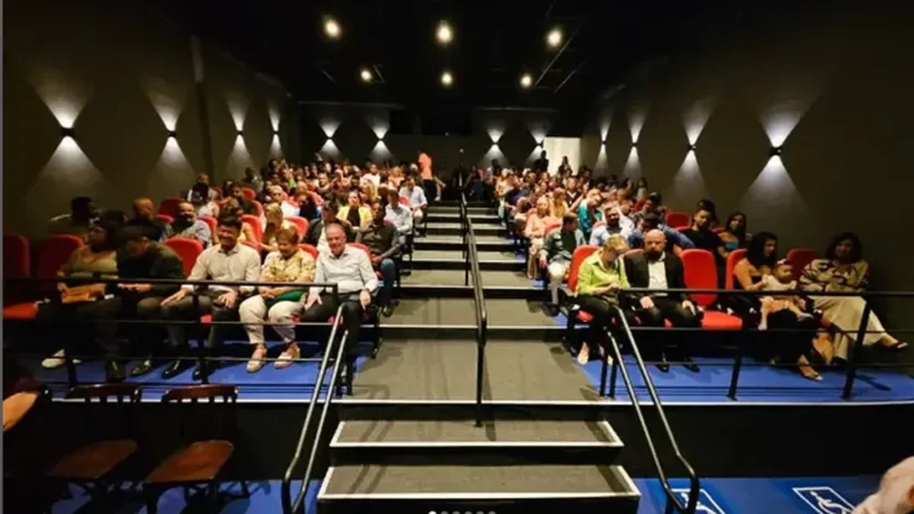 Cineteatro das Artes: O Coração da Cultura em Vila Velha