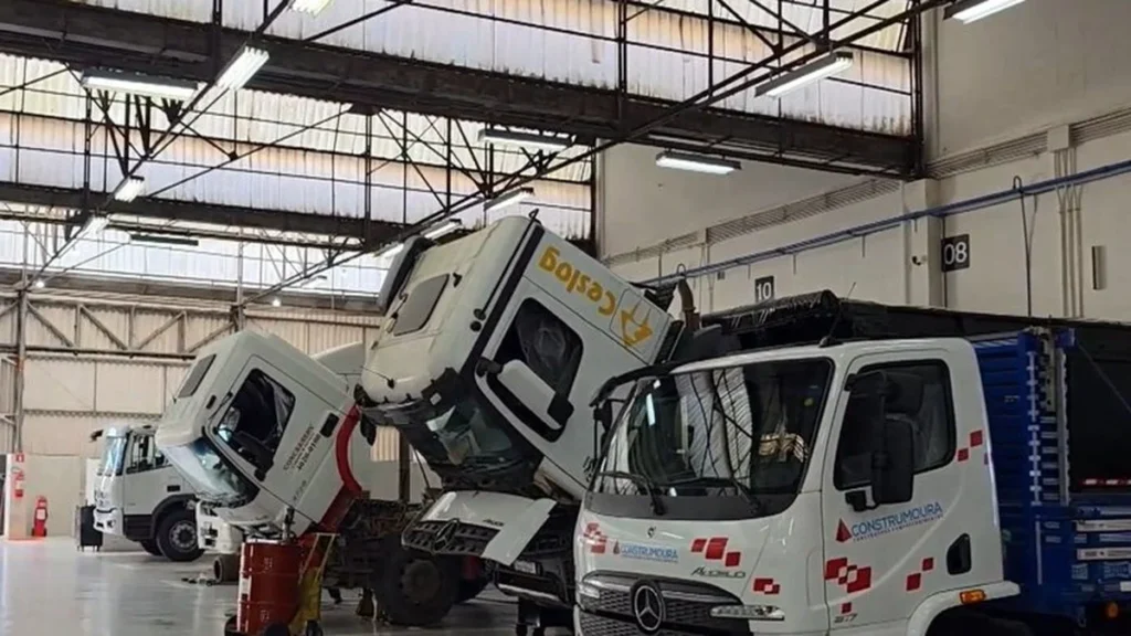 Como a Tecnologia Reduz Acidentes na Descida da Serra para Caminhões