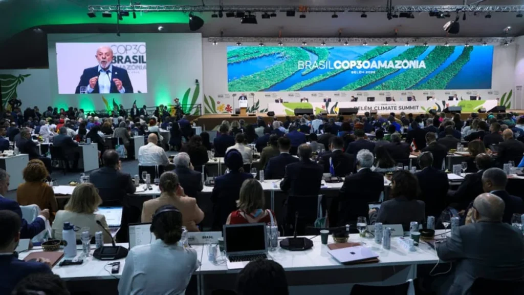 Por que o jornalismo climático está em queda e o que isso significa para o futuro Por que o jornalismo climático está em queda e o que isso significa para o futuro