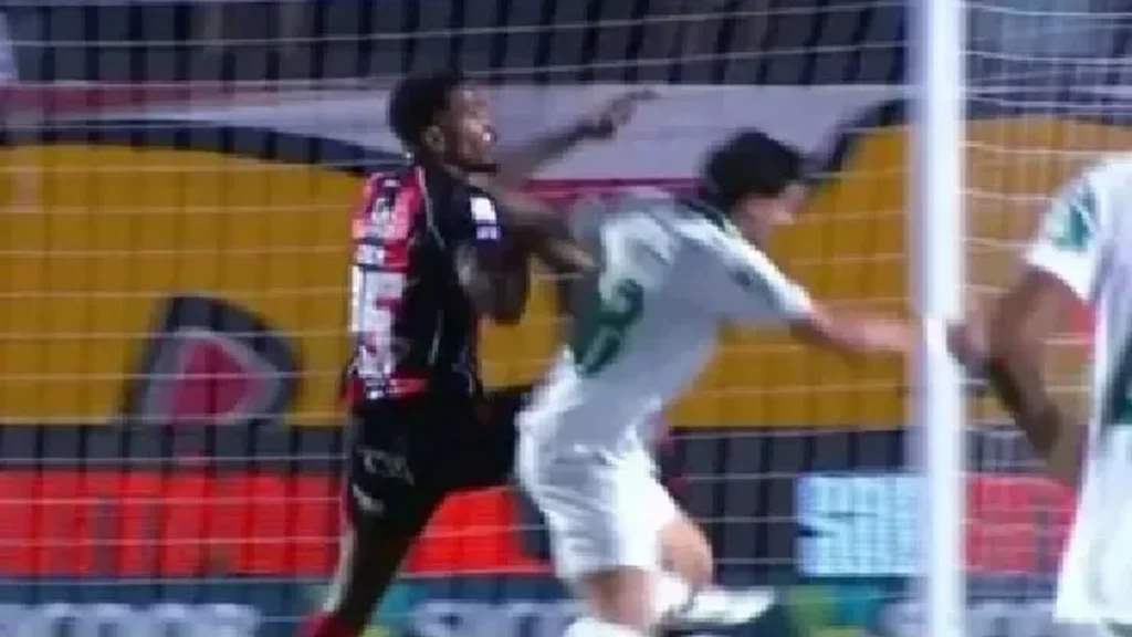 Vitória e Palmeiras Intensificam Reações Após Denúncia do STJD no Brasileirão
